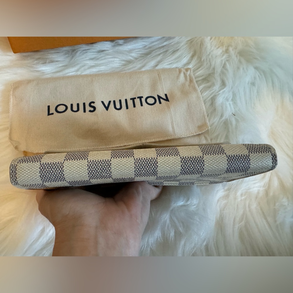 Louis Vuitton Damier Azur Sarah Wallet SD3115 - Picture 11 of 14